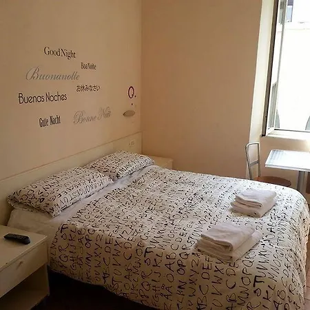 Bubbles Hotel *